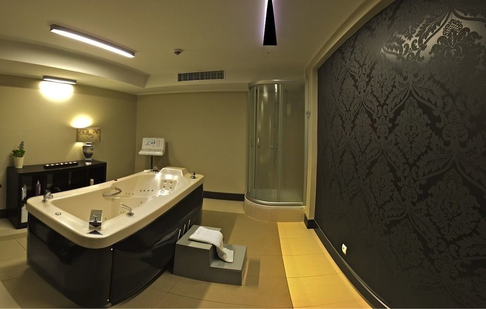 Hotel Nowy Dwor Elizy Blisko Sky Bridge Długopole-Zdrój Esterno foto