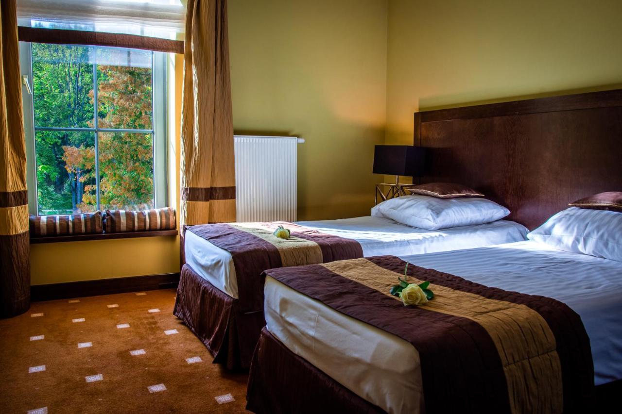 Hotel Nowy Dwor Elizy Blisko Sky Bridge Długopole-Zdrój Esterno foto